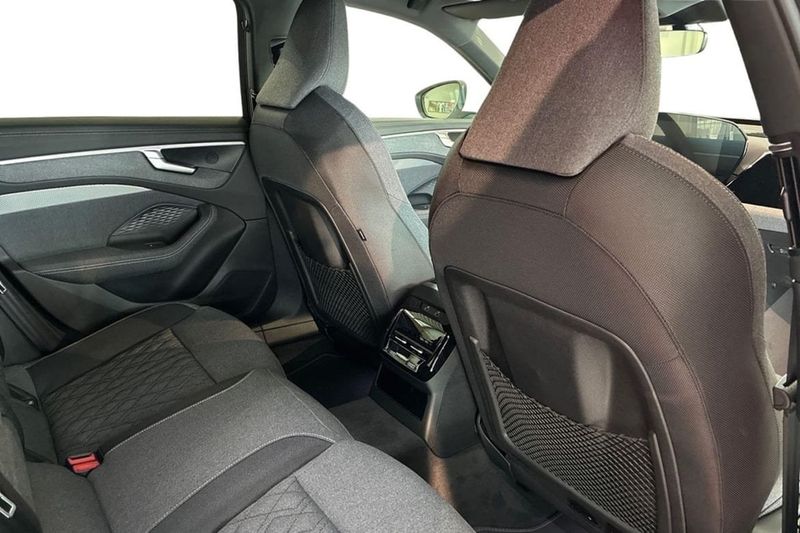 Audi A6 bild 11