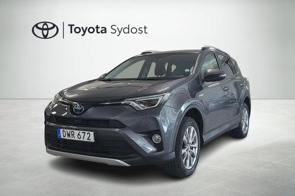 Toyota RAV4 Executive Navigation 360 Kamera Skinnklädsel - 2016