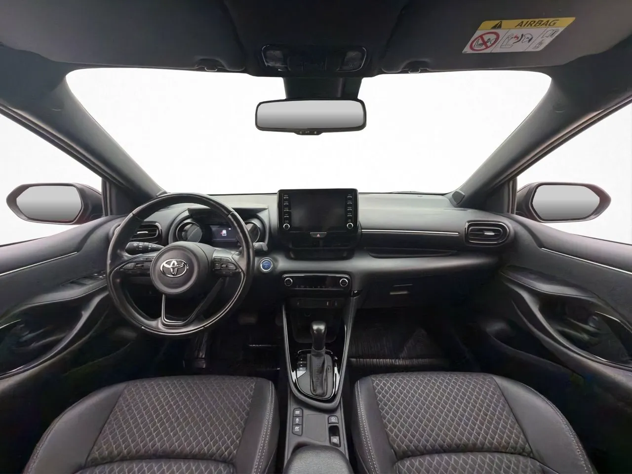 Vehicle image 12