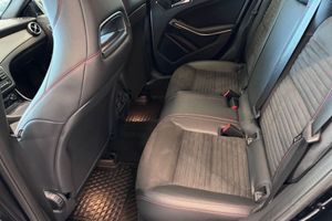 Mercedes GLA200 bild 7