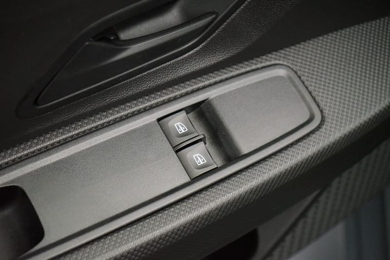 Dacia Sandero bild 9