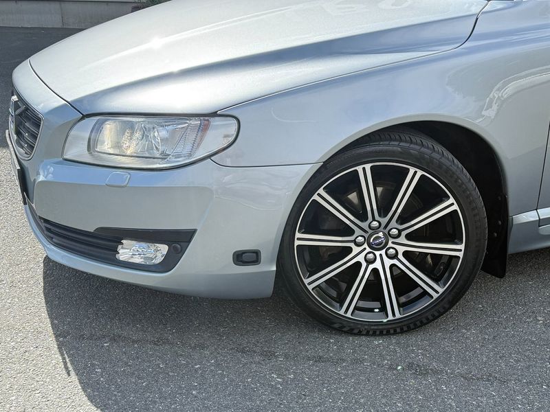 Volvo V70 bild 8