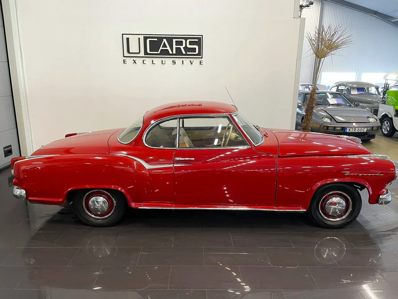 Vehicle image 1