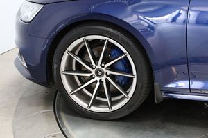 Audi A4 bild 23