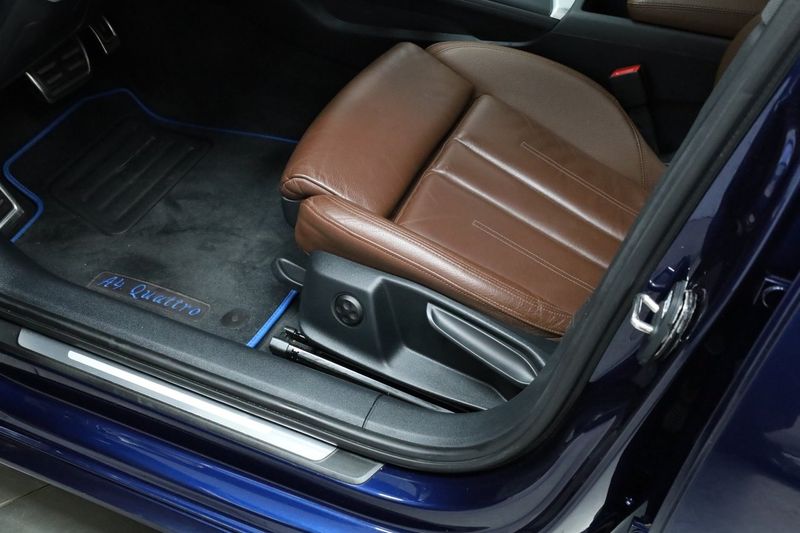 Audi A4 bild 12