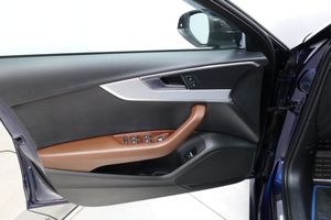 Audi A4 bild 11