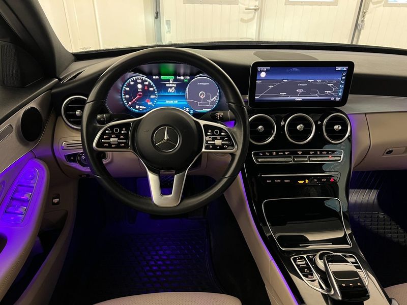 Mercedes C300 bild 15