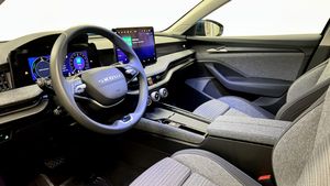 Skoda Superb bild 7