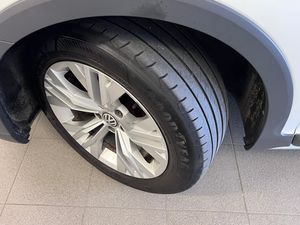 Volkswagen Passat bild 2