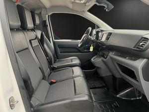 Peugeot e-Expert bild 26