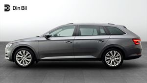 Skoda Superb bild 2