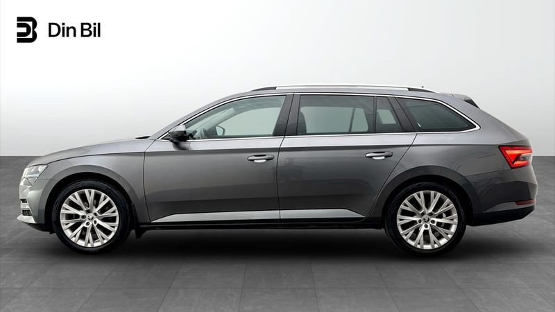 Skoda Superb bild 2