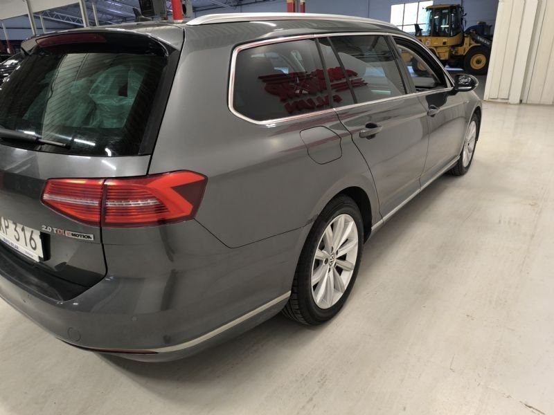 Volkswagen Passat bild 4