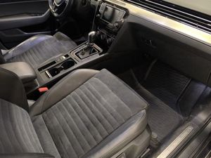 Volkswagen Passat bild 10