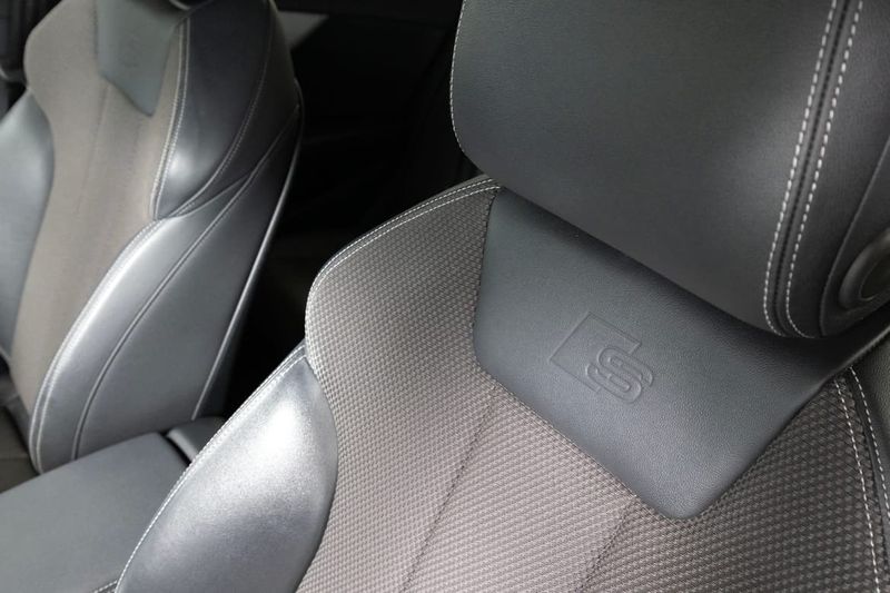 Audi A4 bild 22