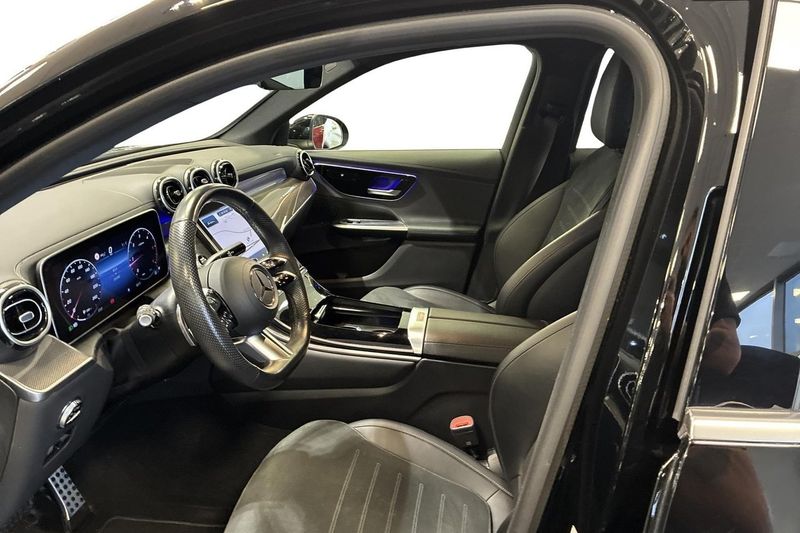 Mercedes GLC300 bild 7