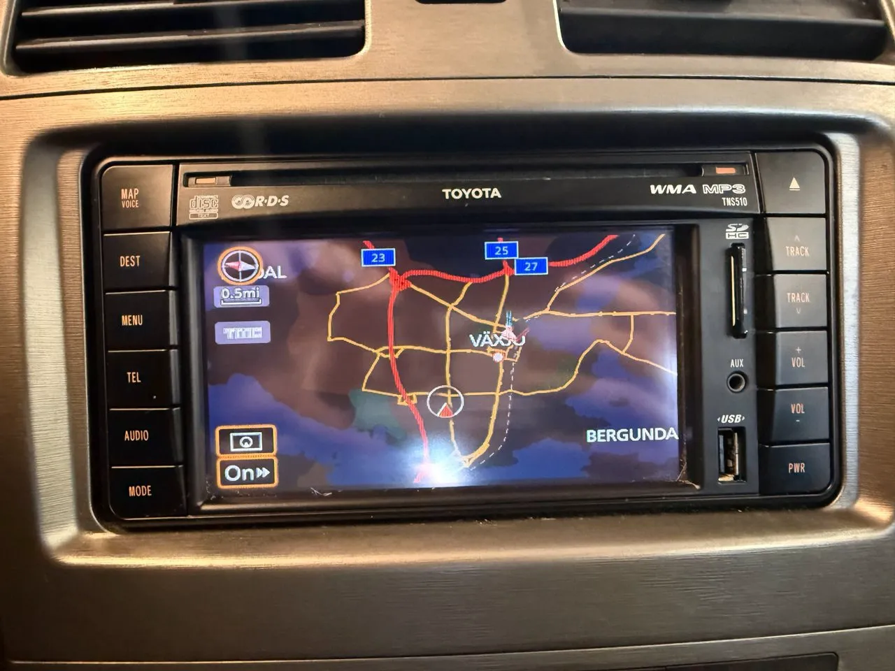 Vehicle image 12