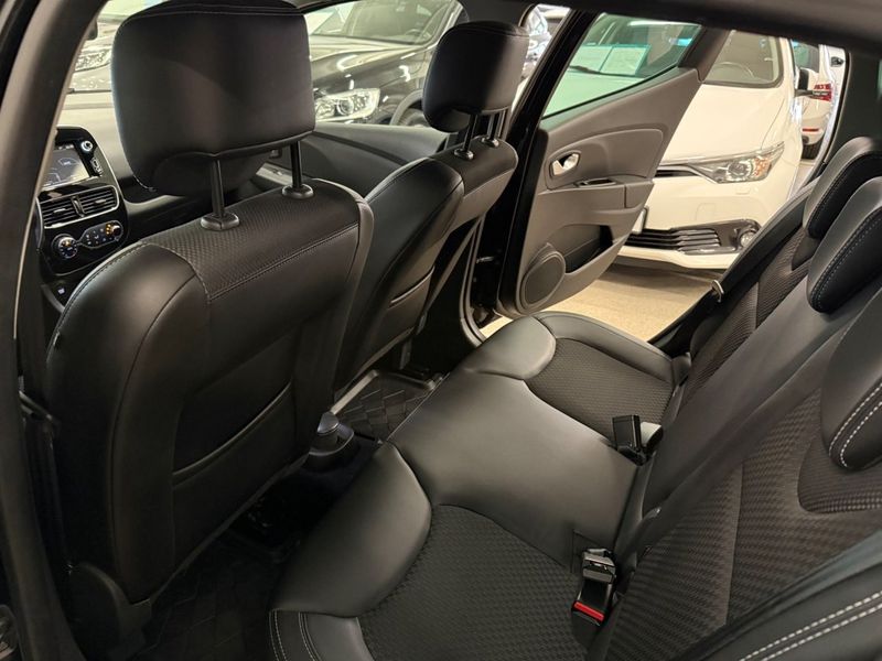 Renault Clio bild 19