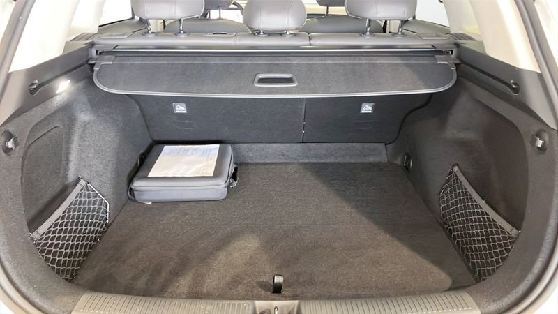 MG S6 EV bild 10