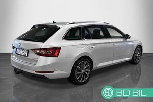 Skoda Superb bild 4
