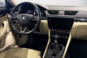 Skoda Superb bild 14
