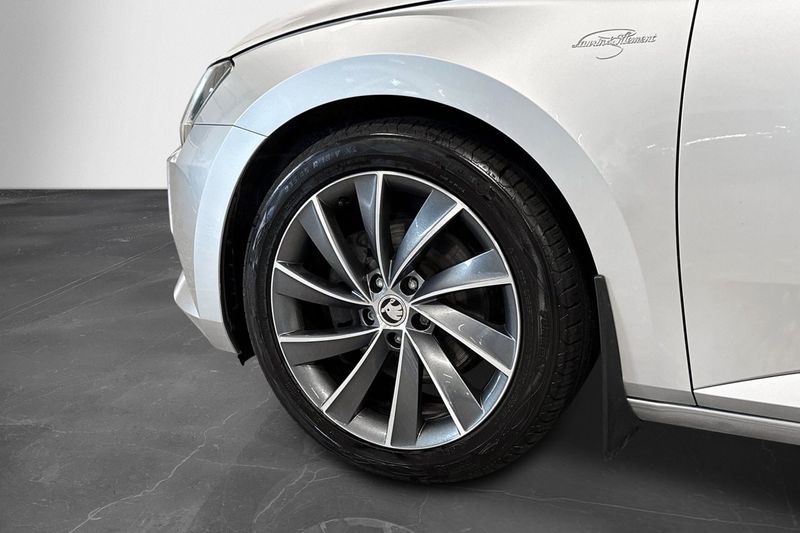 Skoda Superb bild 26