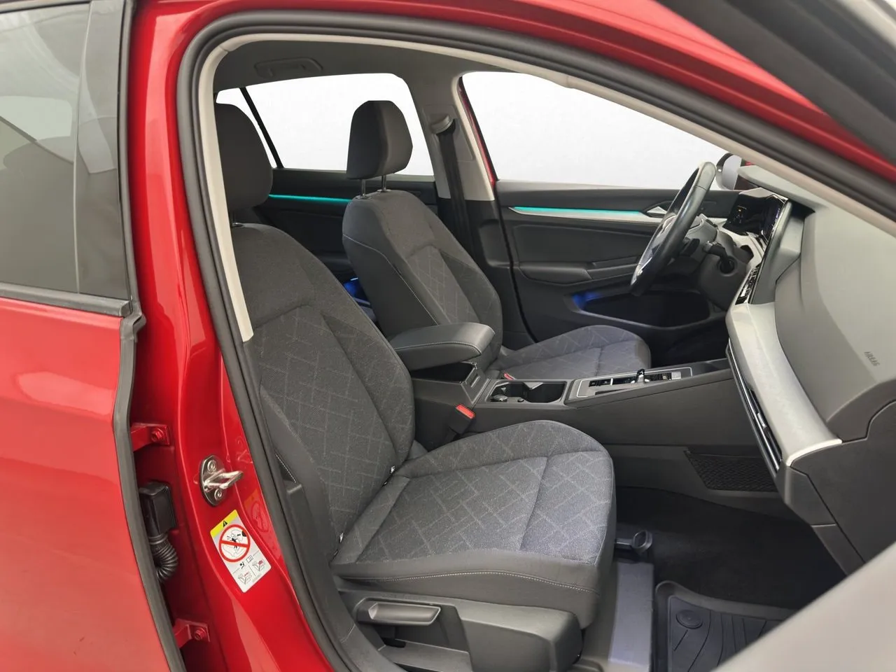 Vehicle image 22