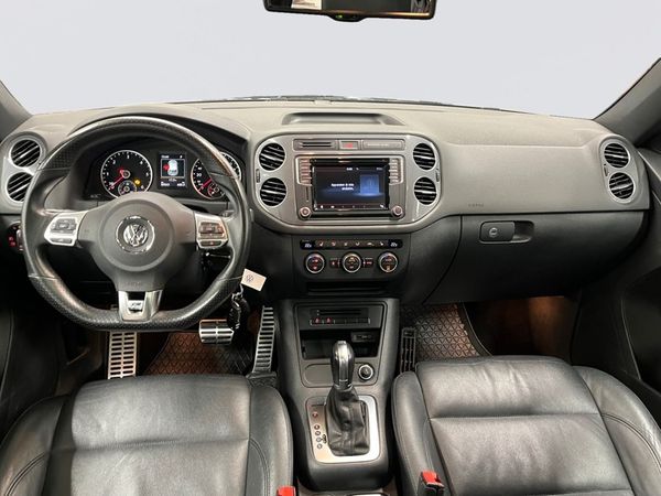 Volkswagen Tiguan 2.0TDI 184HK /Drag/Backkamera/Värmare - 2016