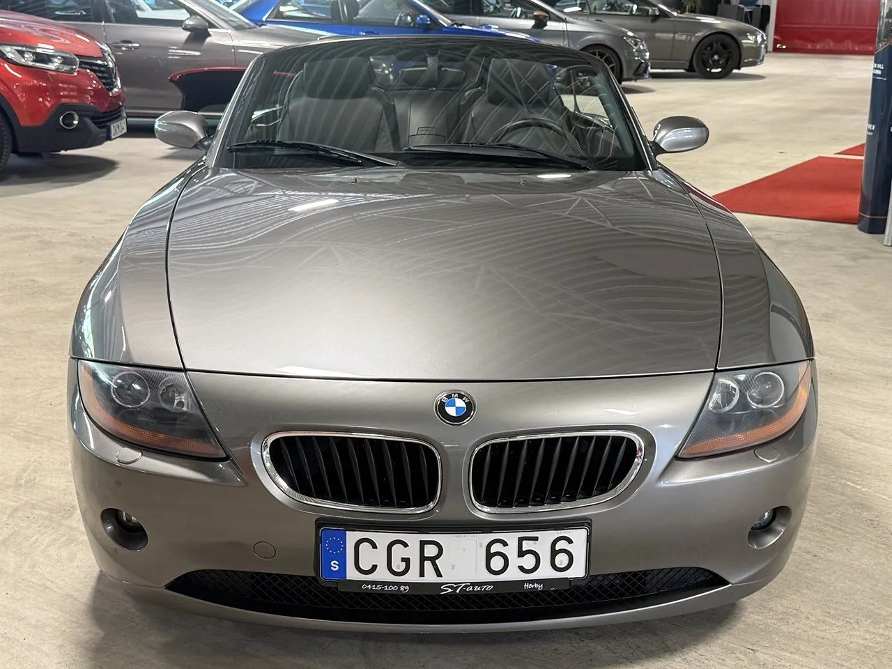 Vehicle image 1