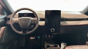 Ford Mustang Mach-E bild 4