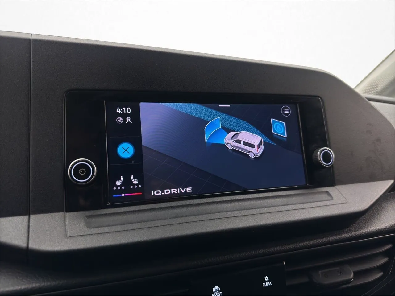 Vehicle image 21