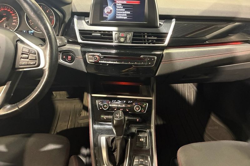 BMW 218 bild 12