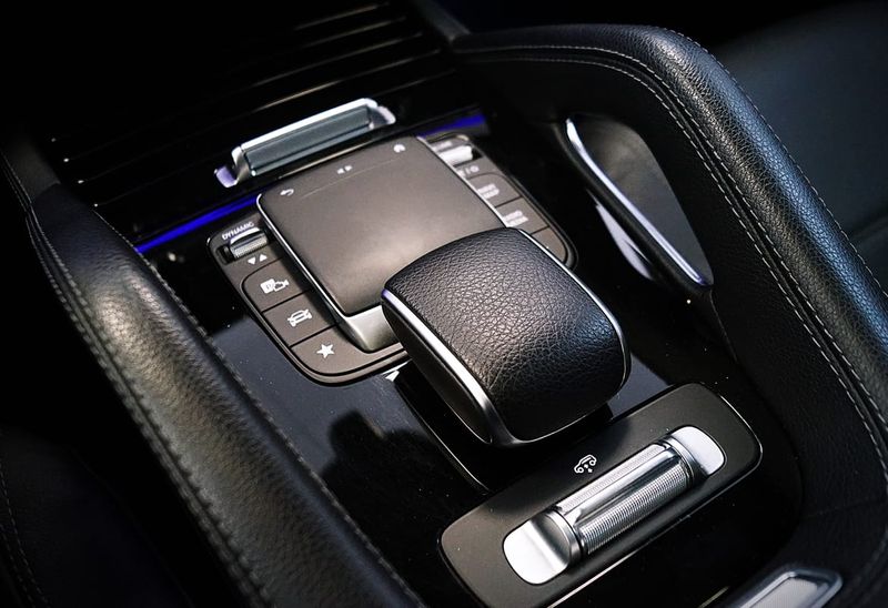 Mercedes GLE350 bild 16