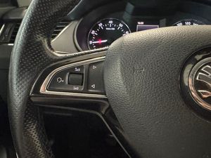 Skoda Octavia bild 9