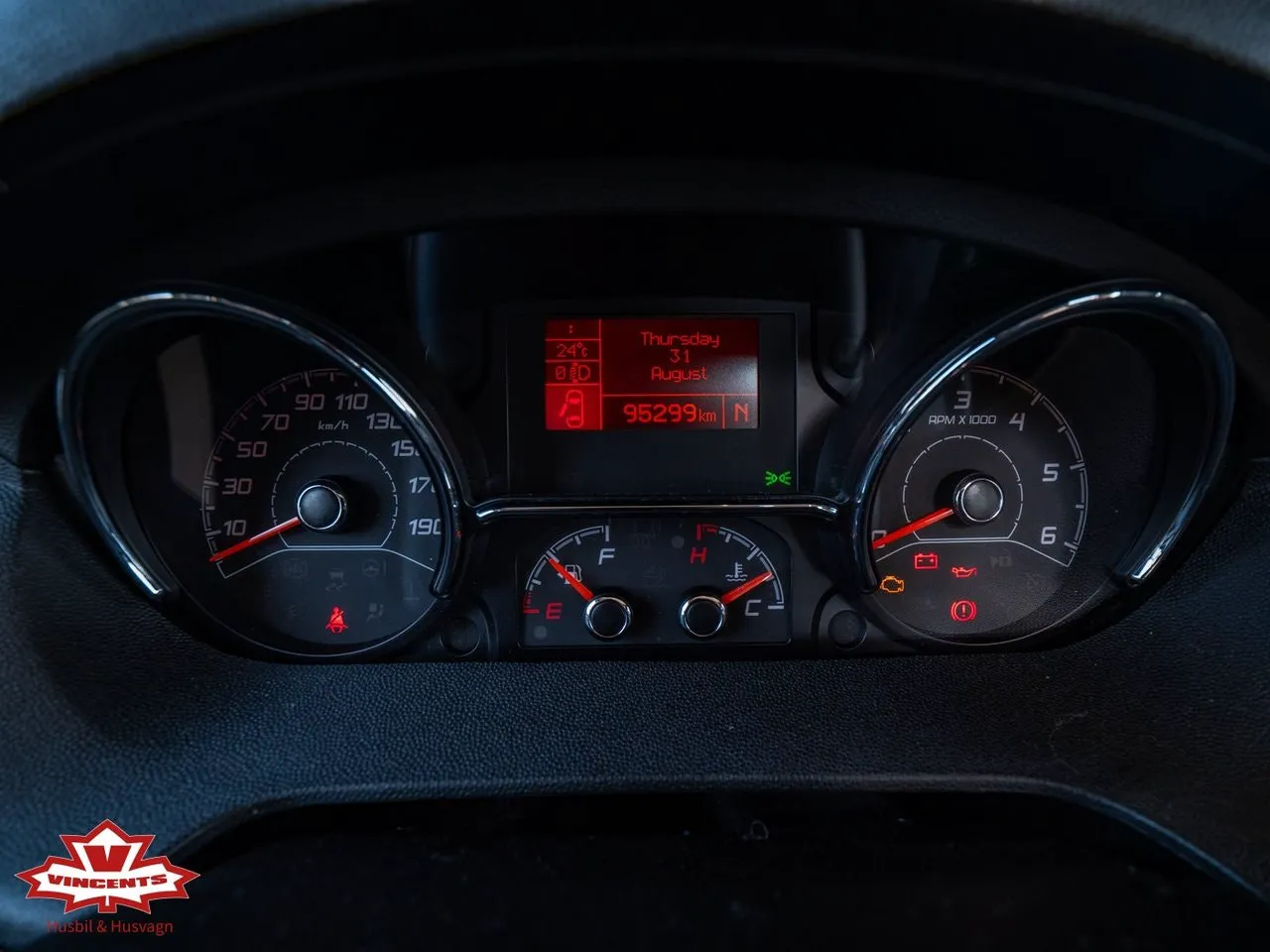 Vehicle image 19