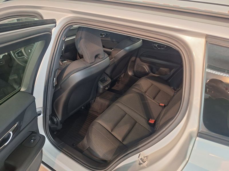 Volvo V60 bild 12