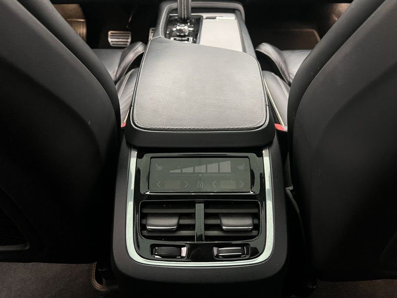 Volvo XC90 bild 32