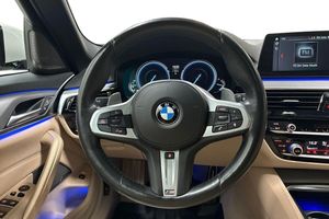 BMW 530 bild 16