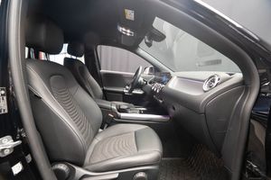 Mercedes GLA250 bild 19