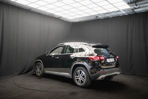 Mercedes GLA250 bild 9