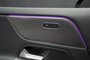 Mercedes GLA250 bild 17