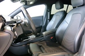 Mercedes CLA250 bild 10