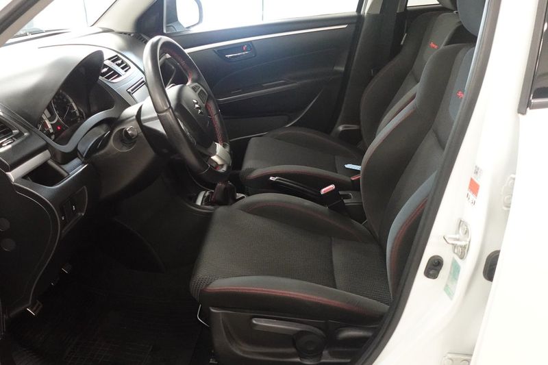 Suzuki Swift bild 13