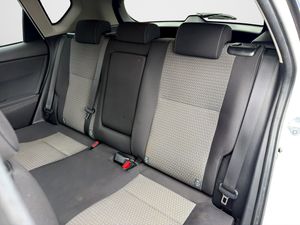 Toyota Auris bild 10
