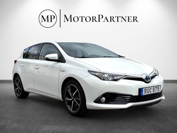 Toyota Auris Hybrid e-CVT Intense Edition Kamera Euro 6 - 2017