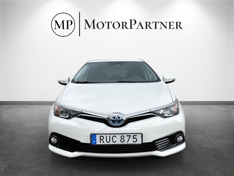 Toyota Auris bild 2