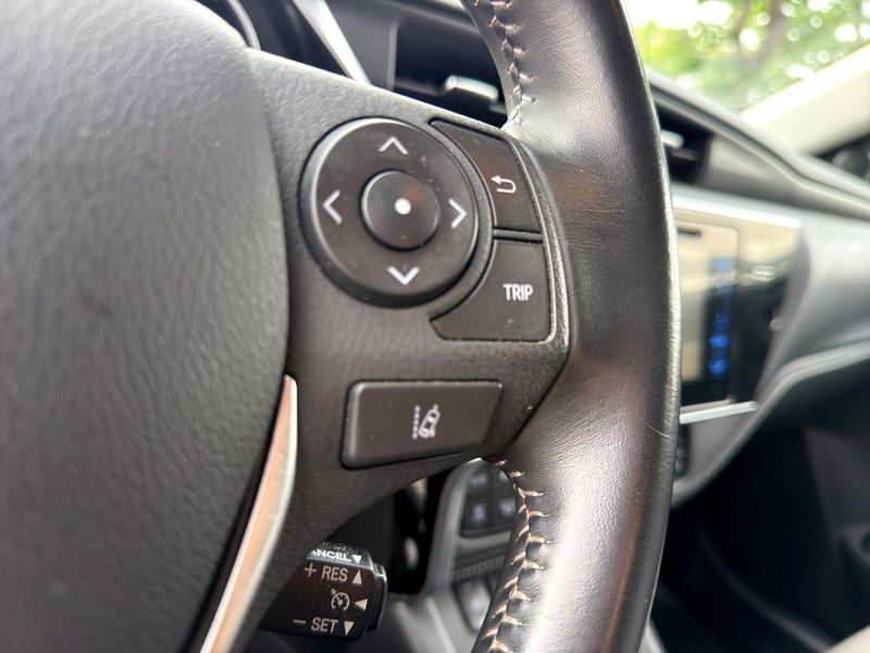 Toyota Auris bild 15