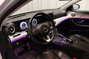 Mercedes E220 bild 10