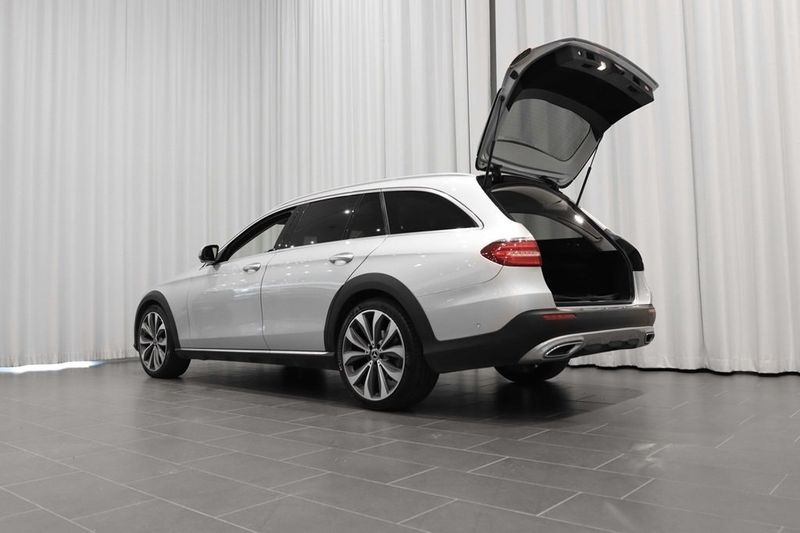 Mercedes E220 bild 4