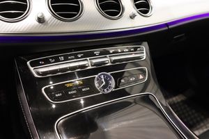 Mercedes E220 bild 18